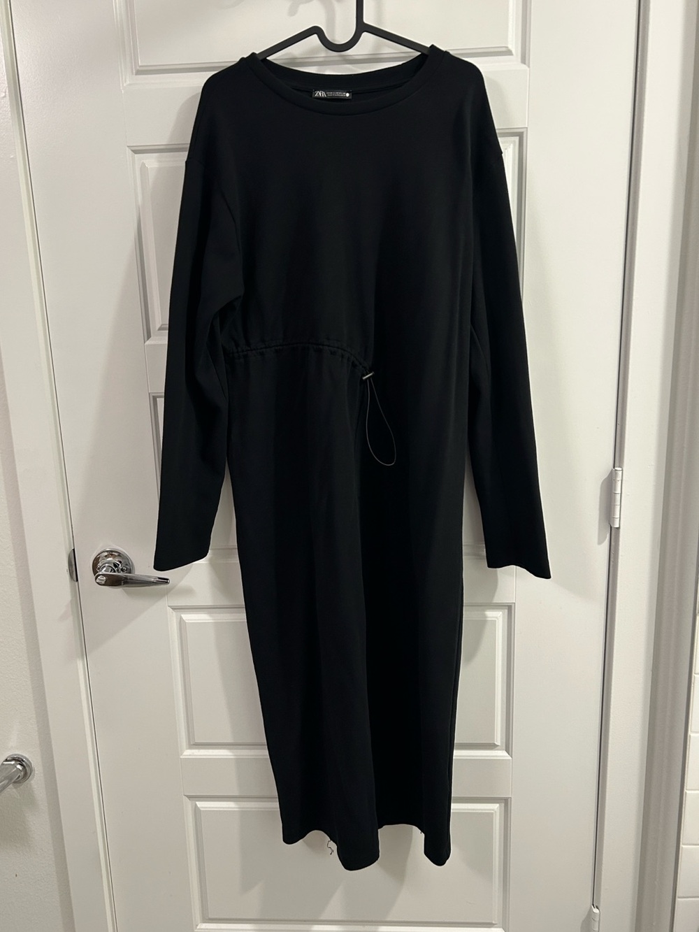 Zara Black Long Sleeve Midi  Sweatshirt Dress with Drawstring Waist size M